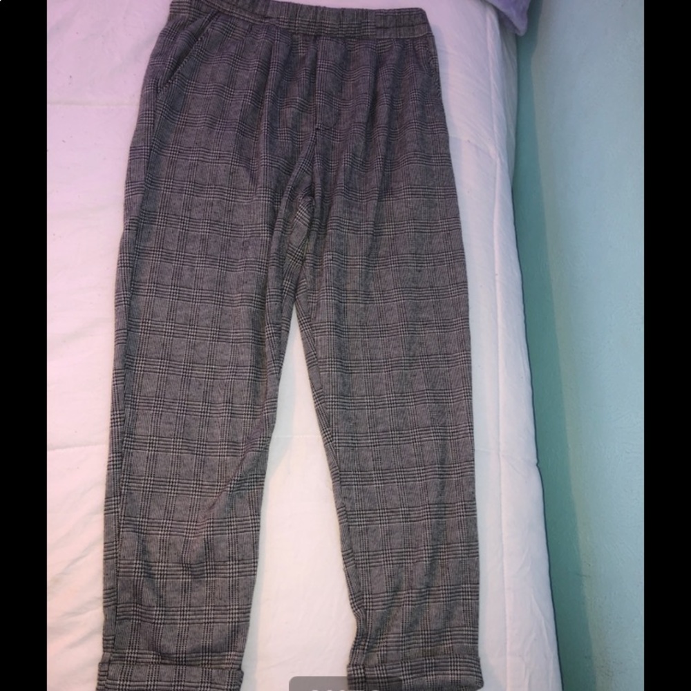 Pants - Picture 2 of 4